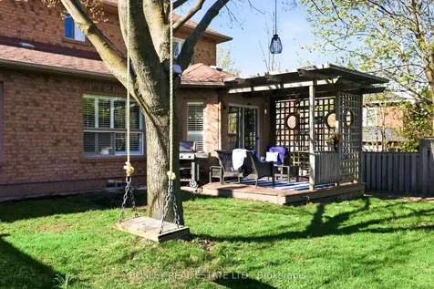 19 Cork Drive Whitby ON L1R 2C7