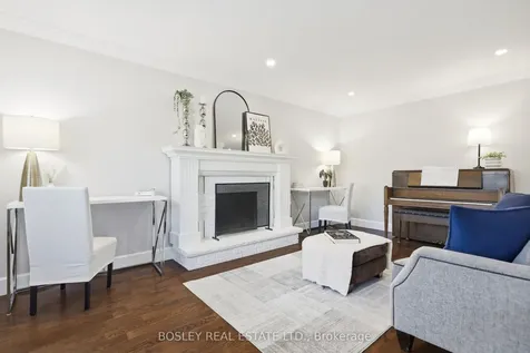 19 Cork Drive Whitby ON L1R 2C7