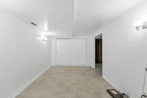 1 Birkdale Road Toronto ON M1P 3R2