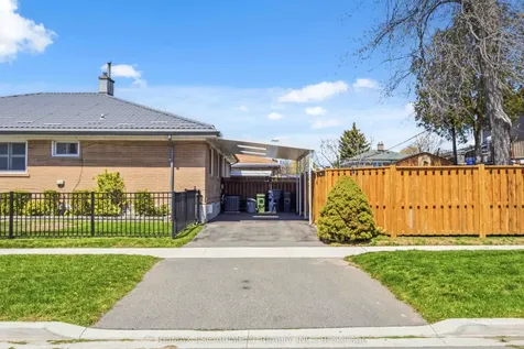 1 Birkdale Road Toronto ON M1P 3R2