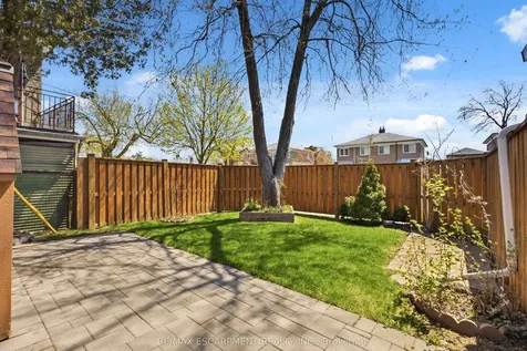 1 Birkdale Road Toronto ON M1P 3R2