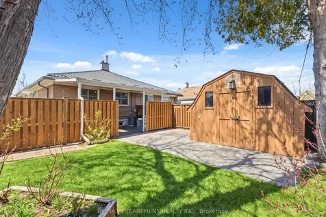 1 Birkdale Road Toronto ON M1P 3R2