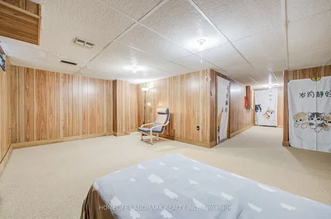 29 Fundy Bay Boulevard Toronto ON M1W 3A2