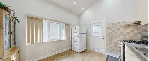 140 Benleigh Drive Toronto ON M1H 1K3