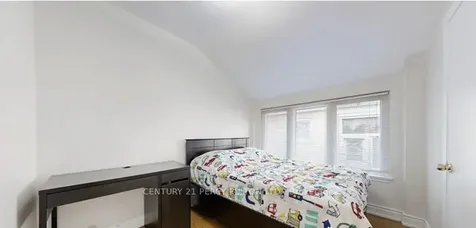 140 Benleigh Drive Toronto ON M1H 1K3