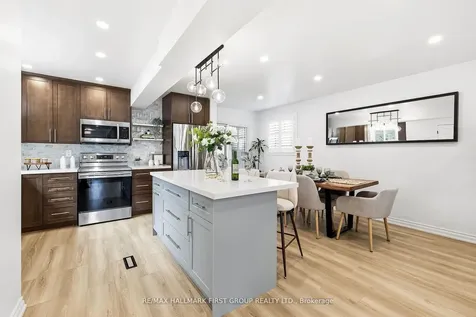 953 Vistula Drive Pickering ON L1W 2L7