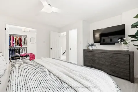 953 Vistula Drive Pickering ON L1W 2L7