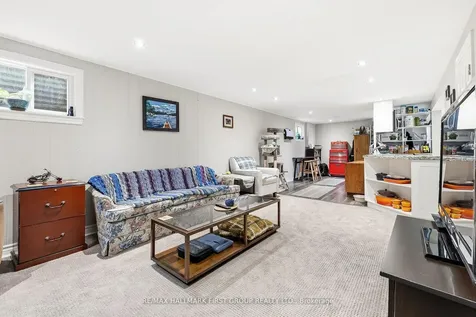 953 Vistula Drive Pickering ON L1W 2L7