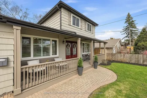 953 Vistula Drive Pickering ON L1W 2L7