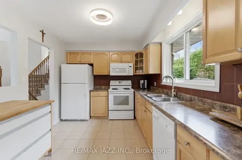 47 Martindale Street Oshawa ON L1H 6W7