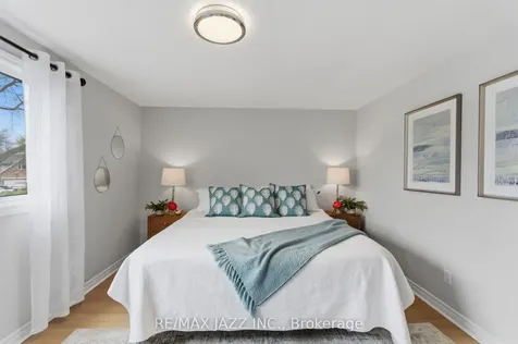 47 Martindale Street Oshawa ON L1H 6W7