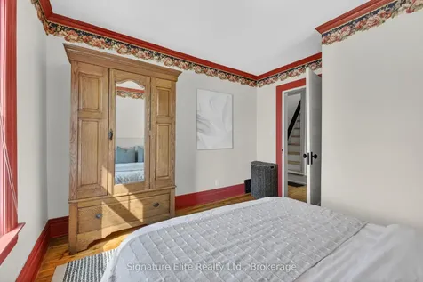 60 Winchester Road E Whitby ON L1M 1B4
