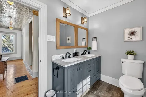 60 Winchester Road E Whitby ON L1M 1B4