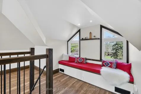 60 Winchester Road E Whitby ON L1M 1B4