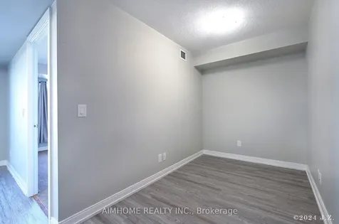 181 Village Green Square Toronto ON M1S 0K6