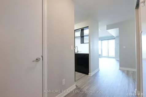 181 Village Green Square Toronto ON M1S 0K6