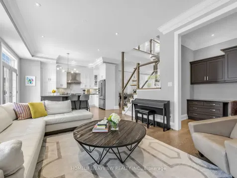 40 Clonmore Drive Toronto ON M1N 1X6