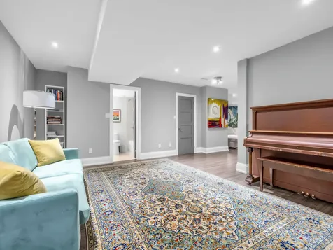 40 Clonmore Drive Toronto ON M1N 1X6