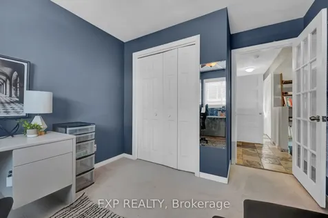 270 Fairlawn Court Oshawa ON L1J 4P9