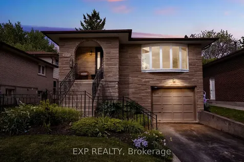 270 Fairlawn Court Oshawa ON L1J 4P9