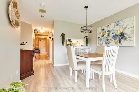 712 Rossland Road E Whitby ON L1N 9E8