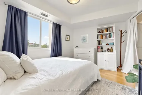 684 Warden Avenue Toronto ON M1L 4W4
