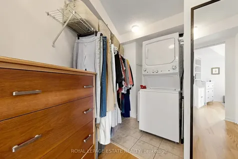 684 Warden Avenue Toronto ON M1L 4W4