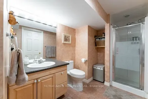 46 Orchard View Boulevard Oshawa ON L1G 3N7