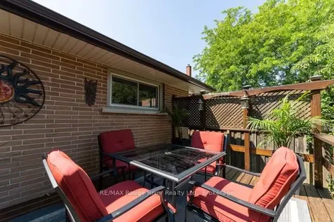 46 Orchard View Boulevard Oshawa ON L1G 3N7