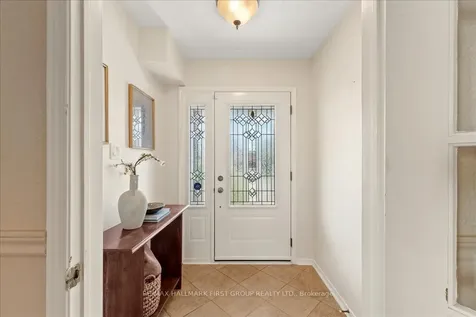 593 Prestwick Drive Oshawa ON L1J 7P5