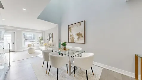 1073 Craven Road Toronto ON M4J 4V7