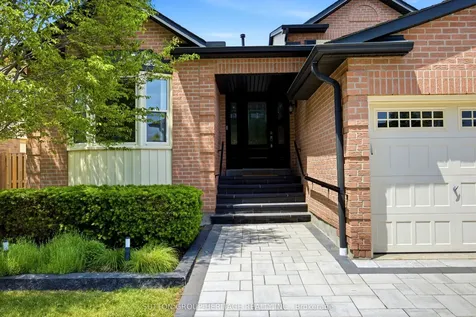 532 Beech Street E Whitby ON L1N 7C9