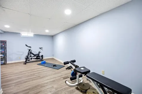 532 Beech Street E Whitby ON L1N 7C9