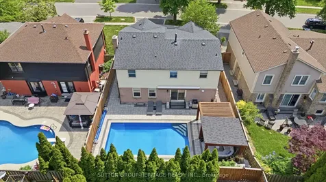 532 Beech Street E Whitby ON L1N 7C9