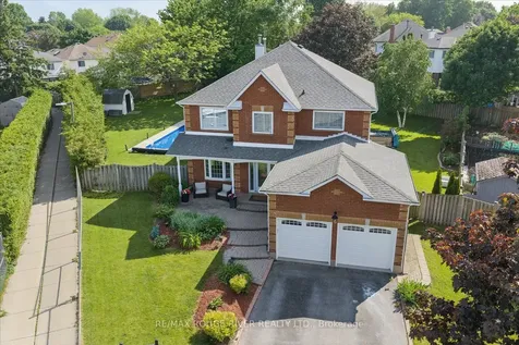 6 Snowden Court Clarington ON L1B 1E7