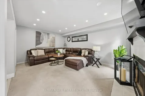 6 Snowden Court Clarington ON L1B 1E7