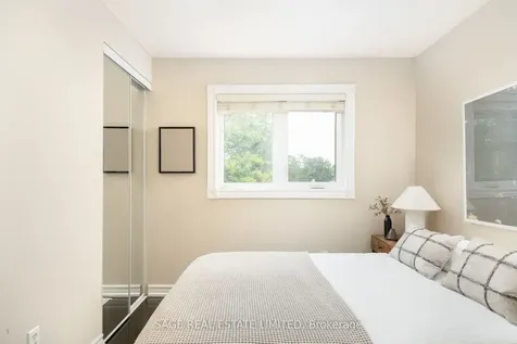 63 Burkwood Crescent Toronto ON M1B 1N9