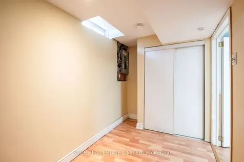63 Burkwood Crescent Toronto ON M1B 1N9