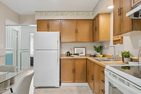 1286 Pinehurst Avenue Oshawa ON L1H 8G5