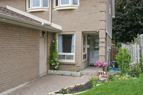 1286 Pinehurst Avenue Oshawa ON L1H 8G5