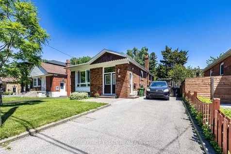 89 Vanbrugh Avenue Toronto ON M1N 3T4