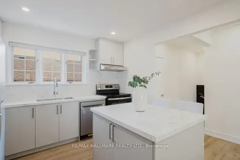 53 Fraserton Crescent Toronto ON M1J 1S9