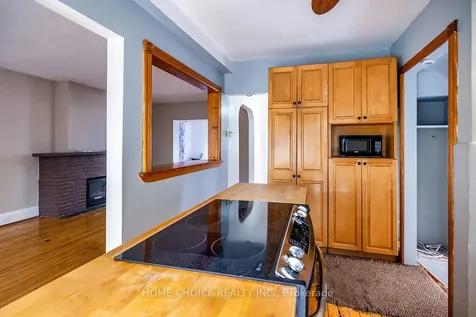 30 Grenfell Street Oshawa ON L1J 4V8