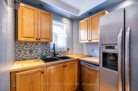 30 Grenfell Street Oshawa ON L1J 4V8
