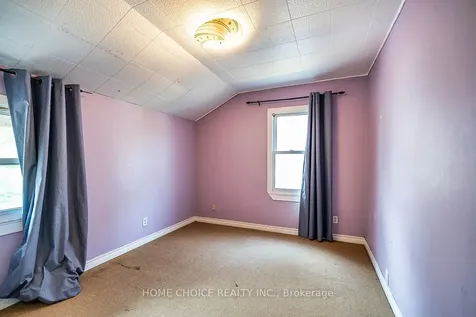 30 Grenfell Street Oshawa ON L1J 4V8