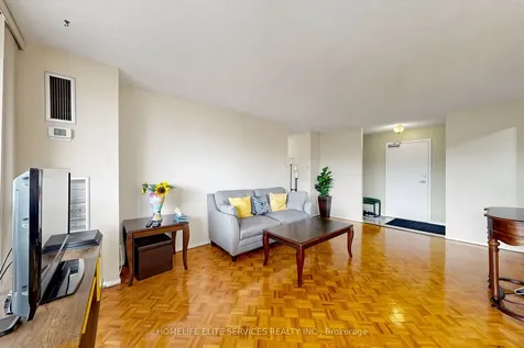 120 Dundalk Drive Toronto ON M1P 4V9