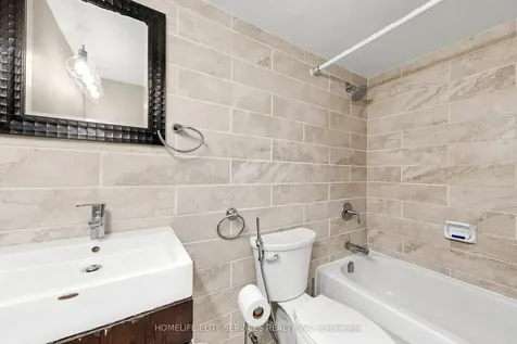 120 Dundalk Drive Toronto ON M1P 4V9