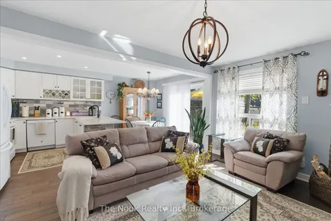 70 Beacham Crescent Clarington ON L1B 1N1