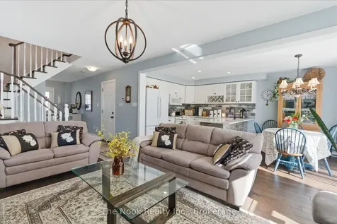 70 Beacham Crescent Clarington ON L1B 1N1