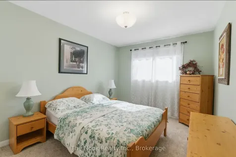 70 Beacham Crescent Clarington ON L1B 1N1